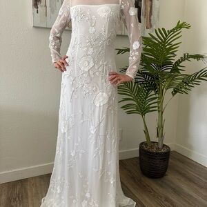 Elegant Floral Embroidered Wedding Dress